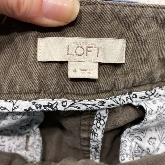 Ann Taylor LOFT  skirt size 4 - Picture 3 of 3